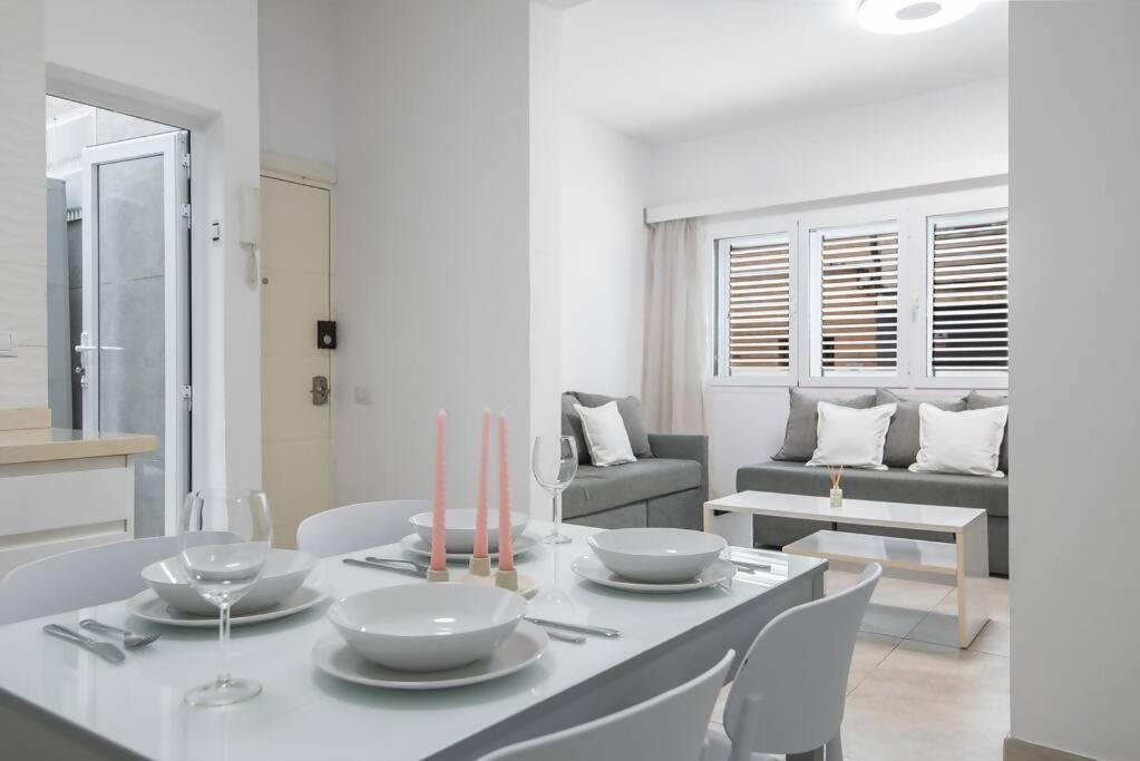 Alma Home ,6 Paxs ,Wifi , Playa Canteras, Ocio Las Palmas de Gran Canaria Extérieur photo