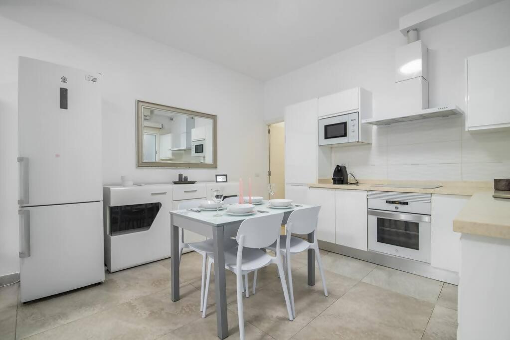 Alma Home ,6 Paxs ,Wifi , Playa Canteras, Ocio Las Palmas de Gran Canaria Extérieur photo